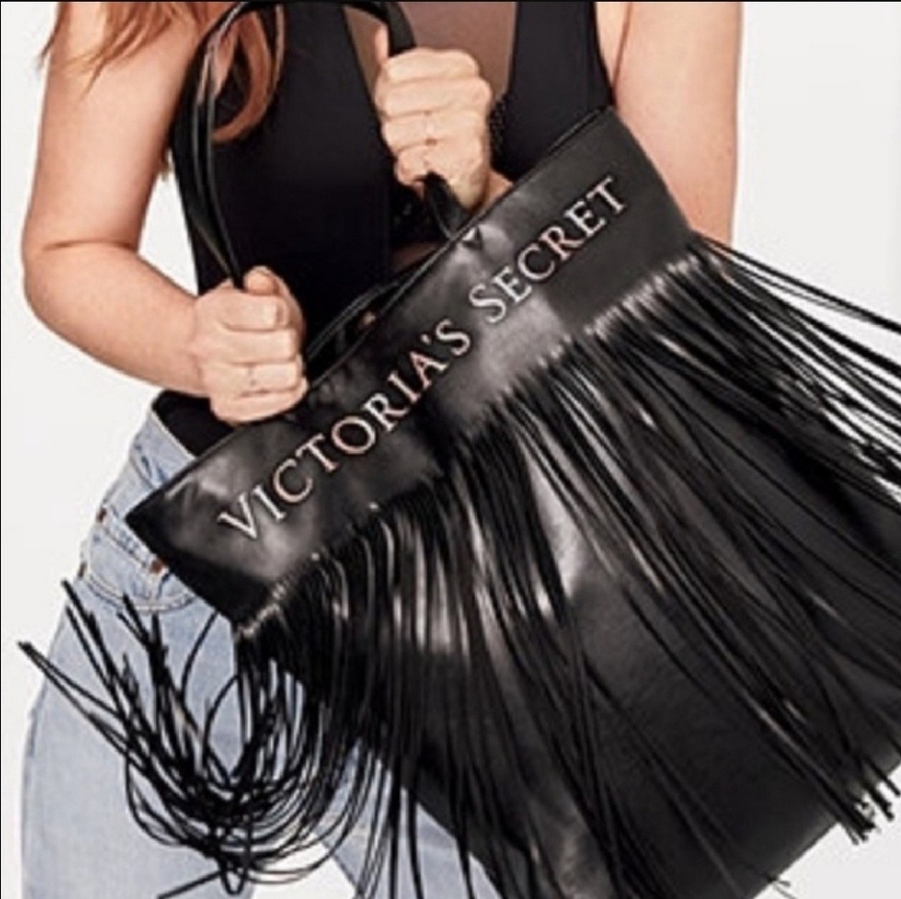 NEW !! VICTORIA'S SECRET TOTE BAG💕💕
